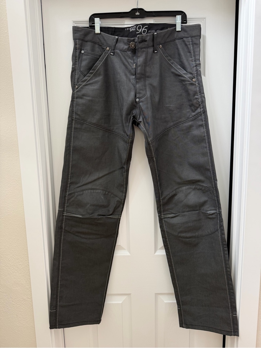 G-Star Men's Charcoal Straight Jeans